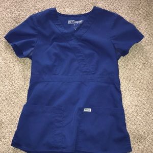 🔴SOLD🔴 Women’s Grey’s Anatomy scrub top.